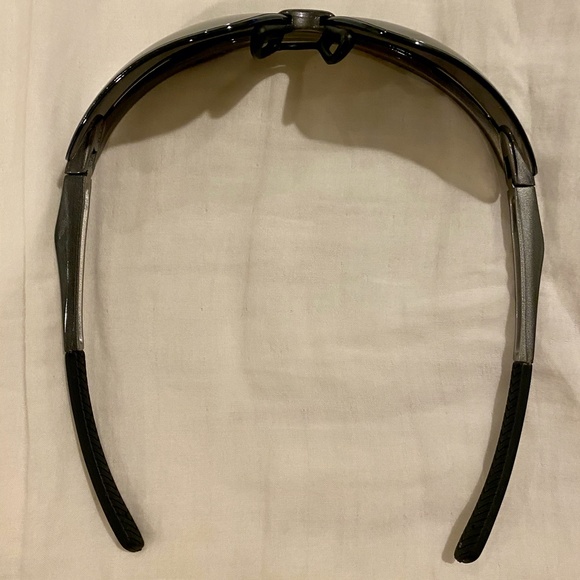 Mens Sunglasses Gunmetal Frame Silver NEW Safety Glasses NIB orig package bag OS - Picture 3 of 6